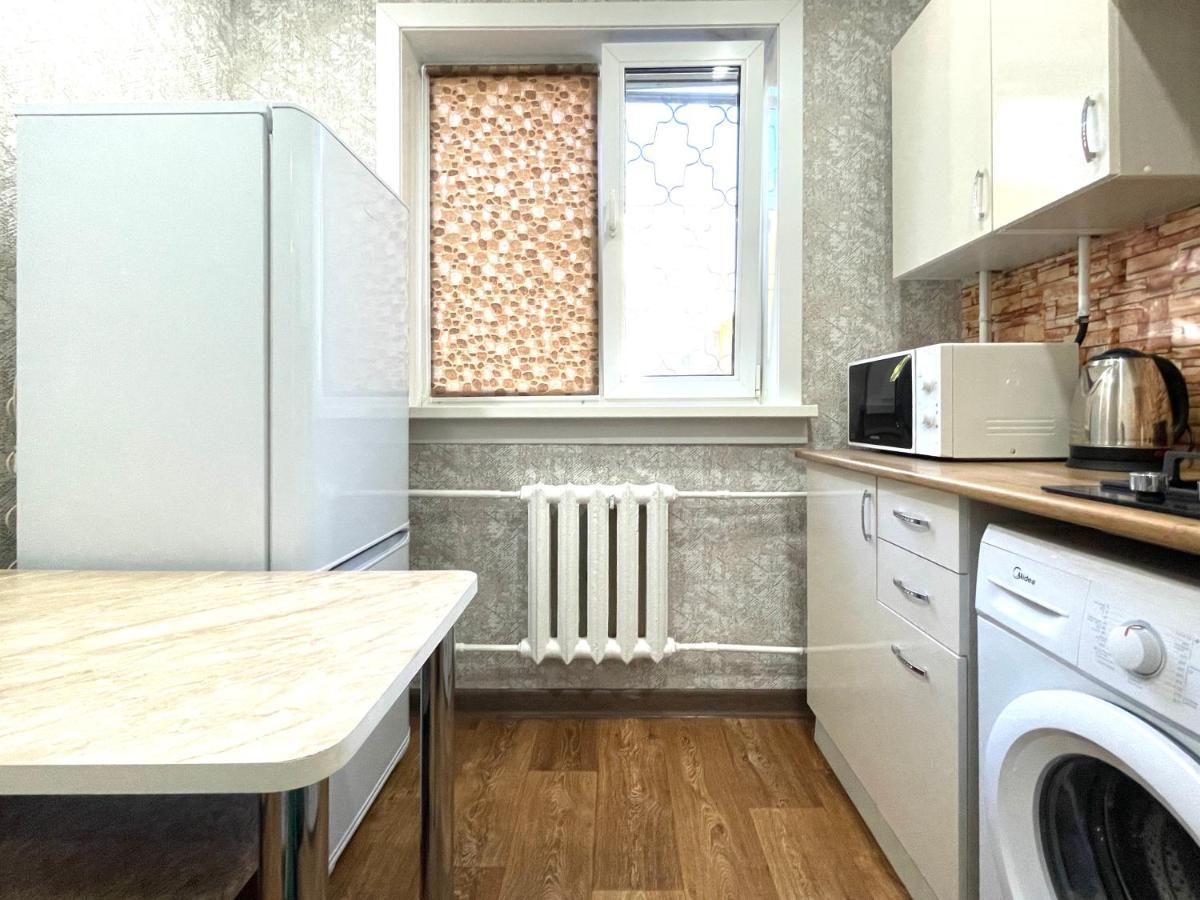 Абая 68 Квартира В Центре, 4 Спальных Места Petropavl Exterior foto