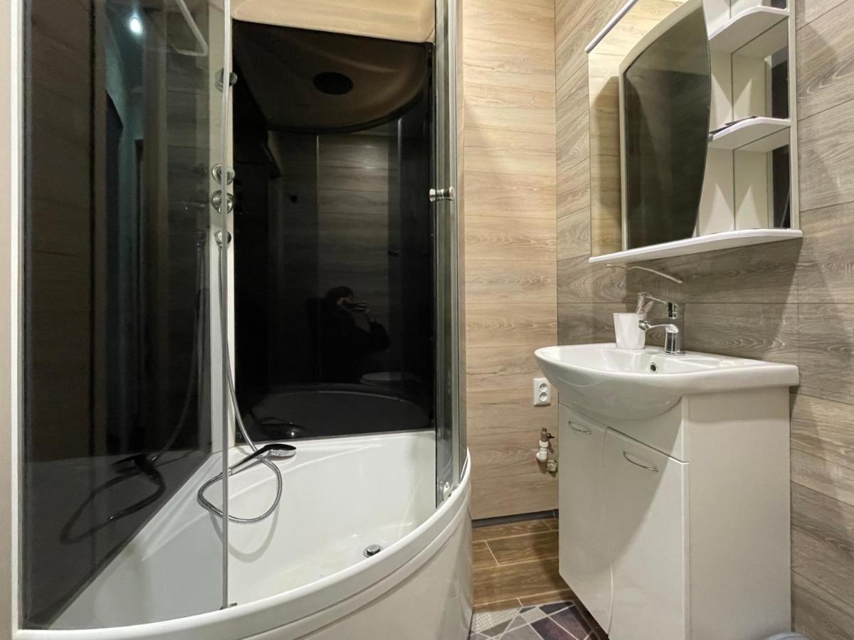 Абая 68 Квартира В Центре, 4 Спальных Места Petropavl Exterior foto